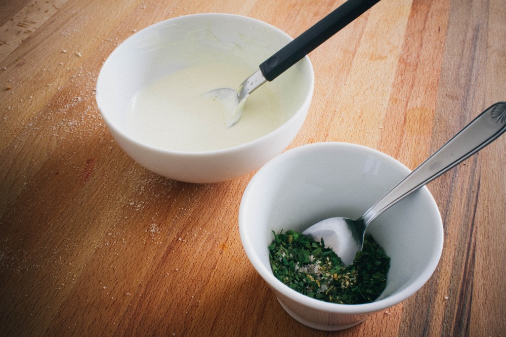 Homemade ranch dressing | seefoodplay.com